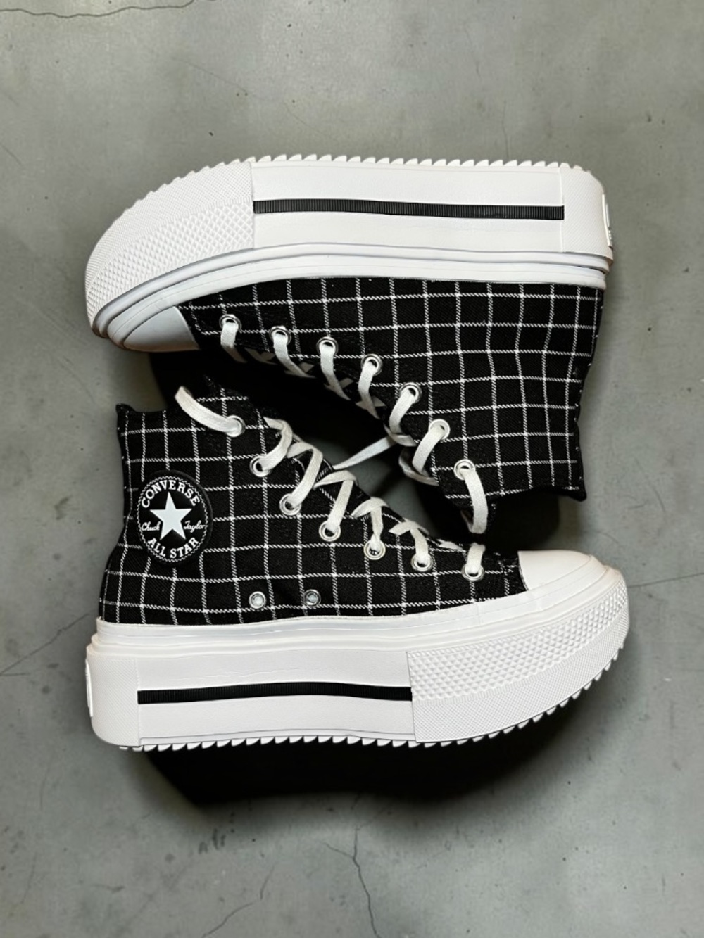 Converse Double Stack Plaid Platform High Top Women’s 8